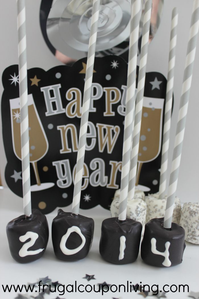 new-years-eve-marshmallow-pops-fcl