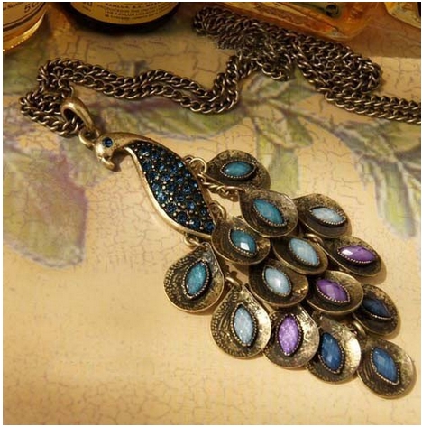 peacock-necklace