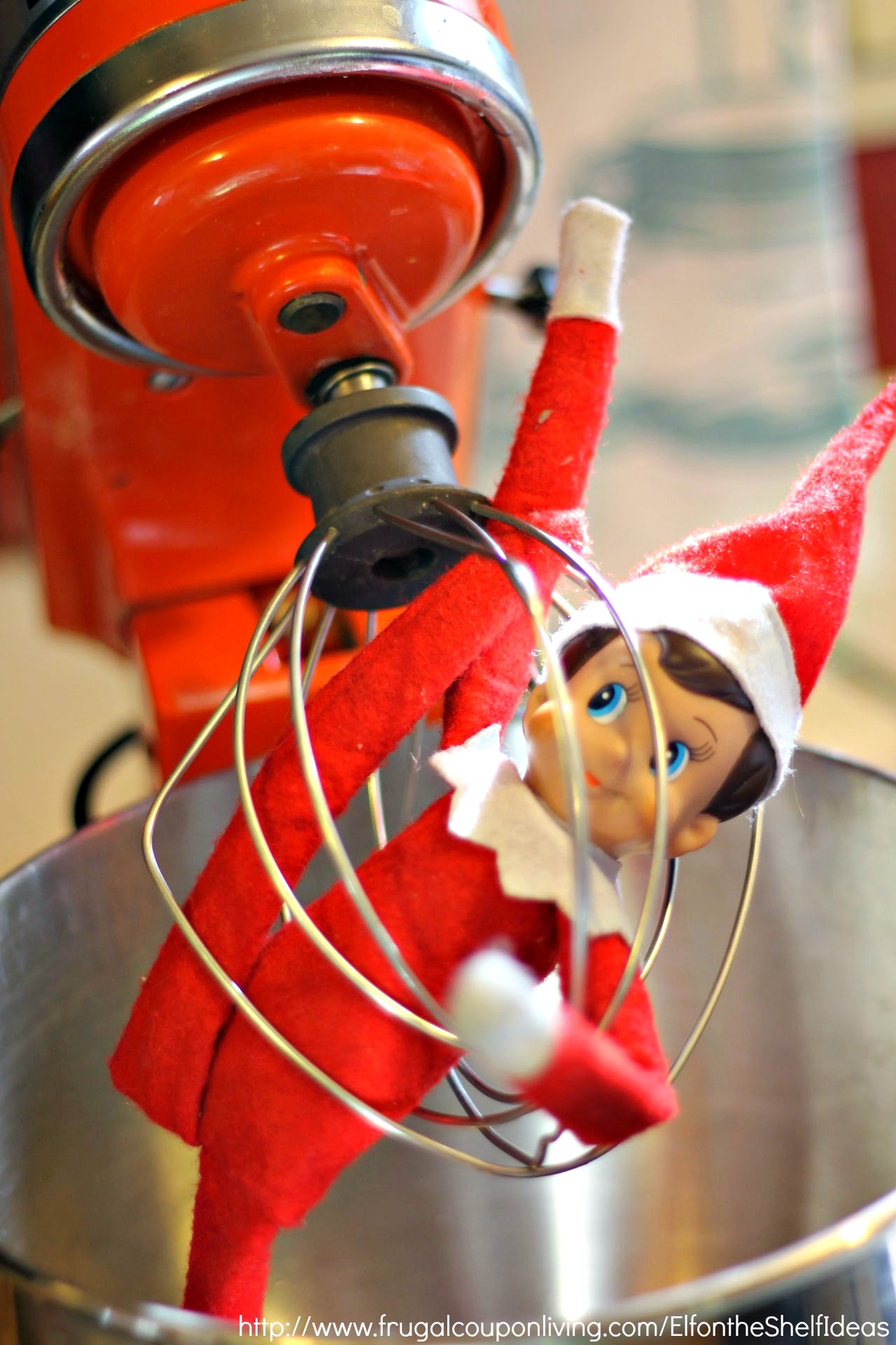 elf-on-the-shelf-ideas-elf-is-mixed-up