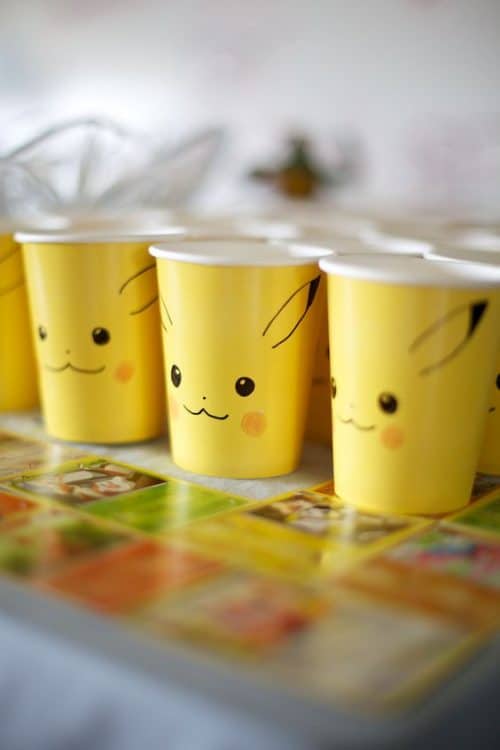 pichachu-yellow-cups