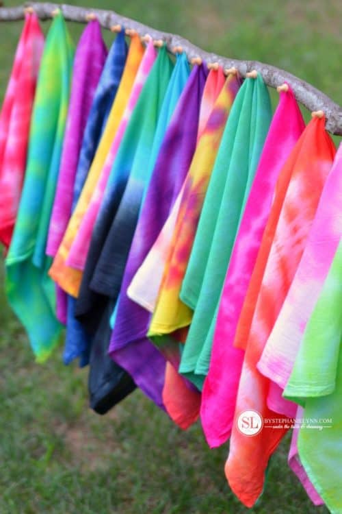 dye tie vibrant diy Dye the Summer for Kids Tie Crafts