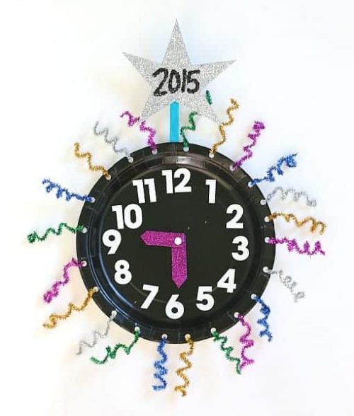 New Year's Eve Paper Plate Countdown Clock Craft for Kids