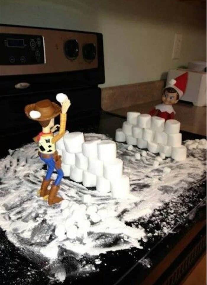 Elf on the Shelf Marshmallow Snowball Fight