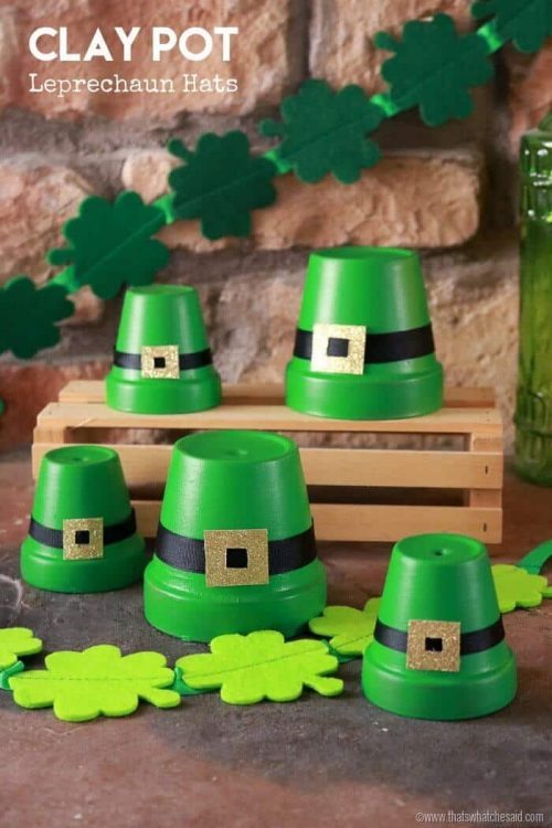 St Patrick's Day Craft Clay Pot Leprechaun hats + Clay Pot Decorations