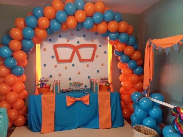 Blippi balloon Garland