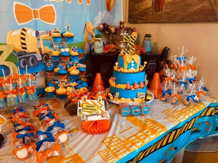 Blippi Dessert Table